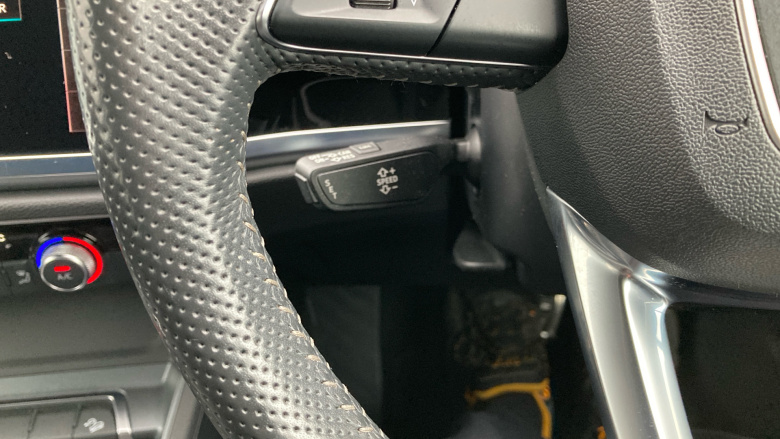 Audi Q3 35 TDI S Line 5dr S Tronic Diesel Estate